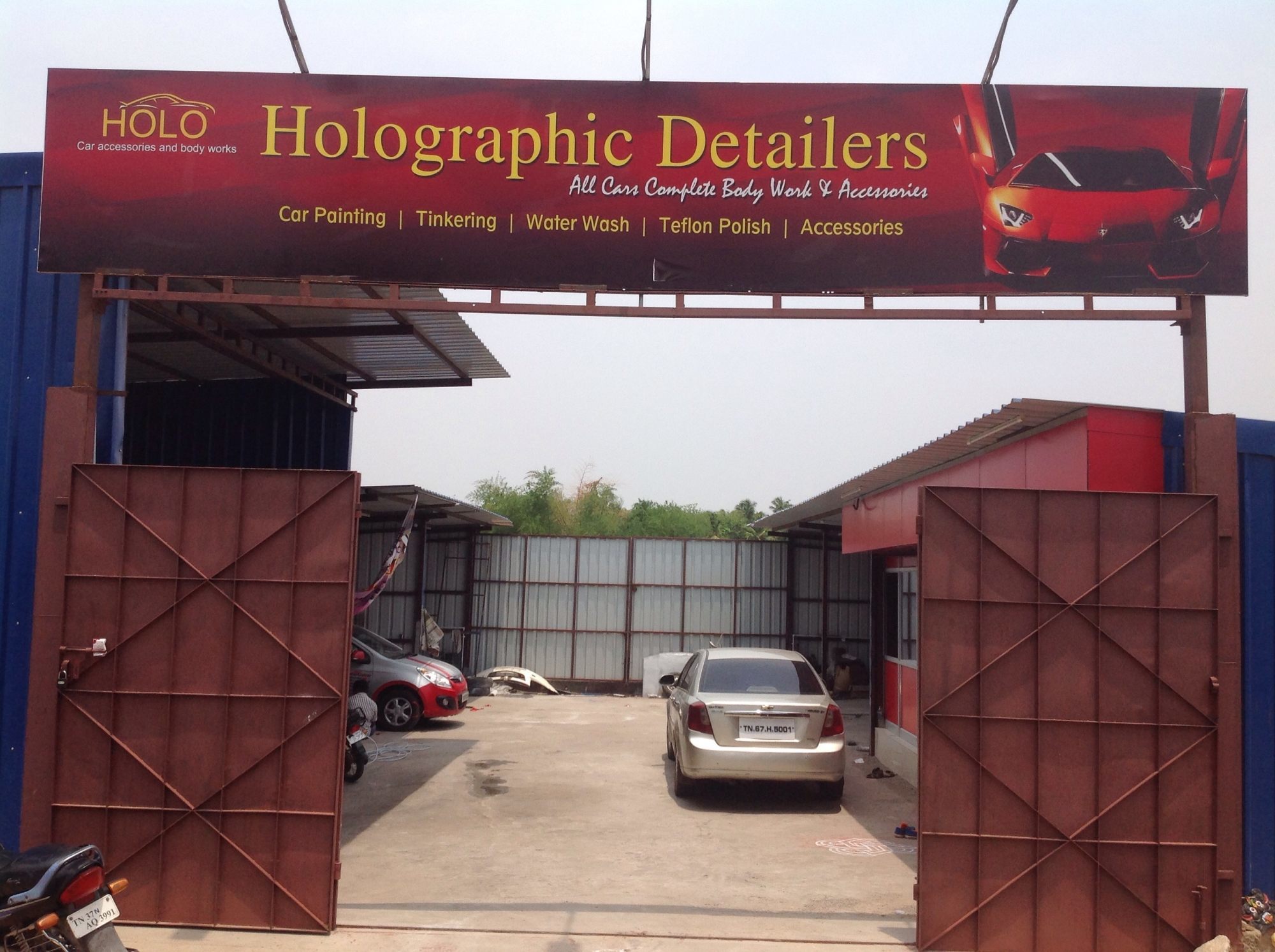 Holographic Detailers in Trichy Get Holographic Detailers Latest